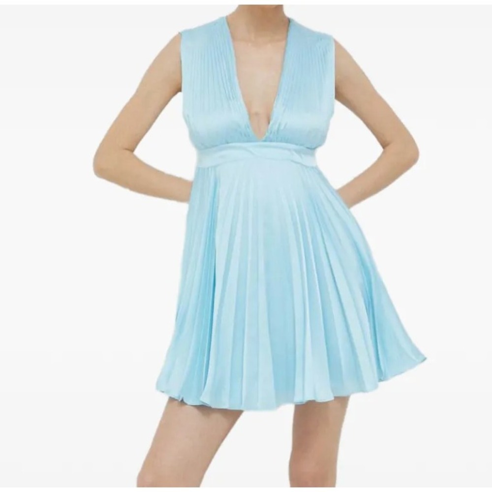 Abercrombie & Fitch Pleated V-neck Satin Mini Dress in Light Blue sz M